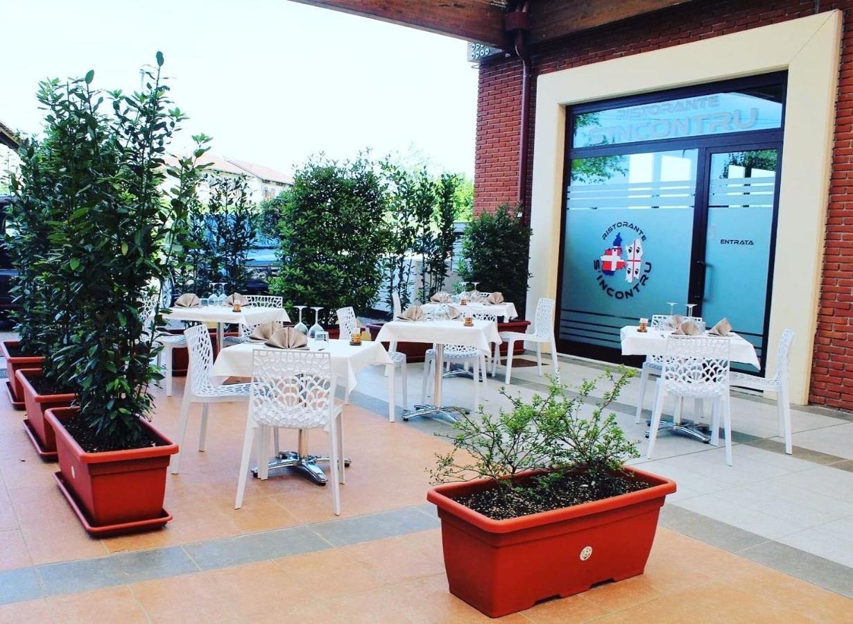 Turin Airport Hotel & Residence San Francesco al Campo Екстериор снимка