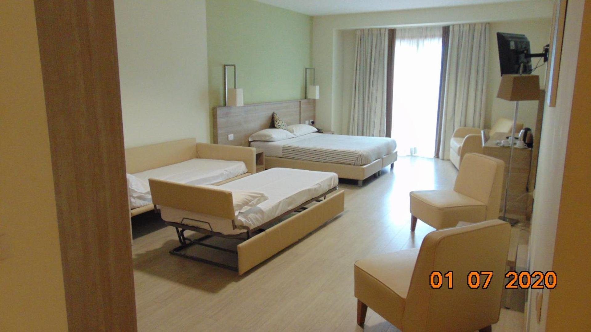 Turin Airport Hotel & Residence San Francesco al Campo Екстериор снимка